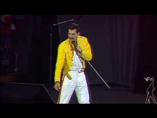 freddie mercury tribute - the show must go on